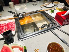 肥牛-海底捞火锅(同泰时代广场夜宵主题店)