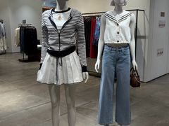 -URBAN REVIVO(上海中庚漫游城店)