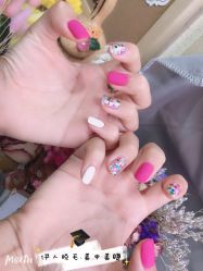 -伊人脱毛美甲美睫连锁机构
