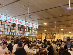 -冶建镜子·老南昌大排档·江西虾王(总店)