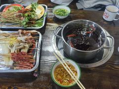 -三番火辣串串香(总店)