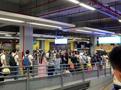 -深圳北站出租车上客区