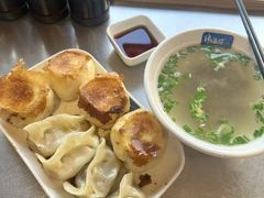 -韩海丽特色美食(秀州路店)
