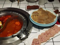 -贤合庄卤味火锅(济南泉城路店)