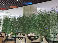 -三英温泉度假酒店-自助餐厅