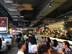 大堂-大头虾越式风味餐厅(光明广场店)