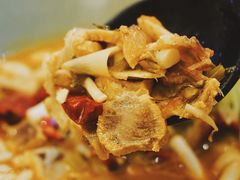 黄金脆皮猪五花面-陳八两面家(滨江天街店)