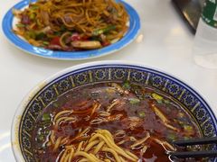 -陆元丰·兰州纯汤牛肉面(自强西路店)