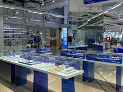 -优购镜仓(黄岛吾悦店)