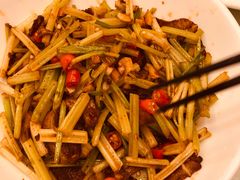 -鑫皇朝酒店(建设一路店)