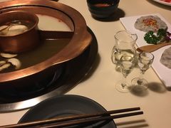 -滇釜火锅·能喝汤的火锅(车公庄店)