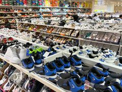 -BIGOFFS 超级折扣(仁恒伊势丹店)