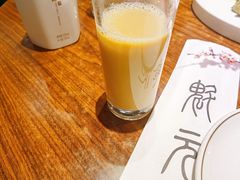 热奶茶-宋庄魁元艺术餐厅