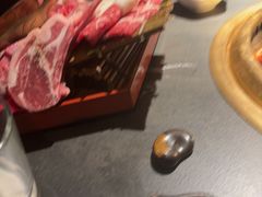 -铭牛烧肉·和牛海鲜自助(高新月牙湖店)