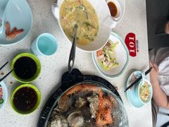 -巧克力渔家.小船海鲜胶东菜(万平口店)