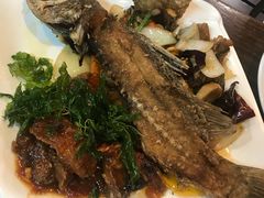 -Dang restaurant (patong phuket)