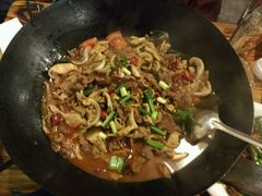 -富正毅三下锅·湘西韵味(天门山索道店)
