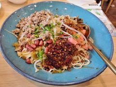 贵州肉臊拌面-贵凤凰贵州米粉(五道口店)