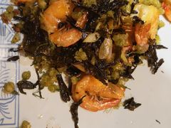 普洱茶香酥虾-云海肴·汽锅鸡·云南菜(天津国金汇店)