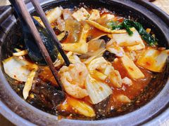 -极有家小鱼小鸡石锅煲(佳兆业店)