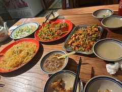 -泥糊破店小酒馆·团建聚餐(南京西路店)