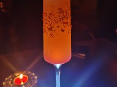 -饮湖威士忌鸡尾酒吧