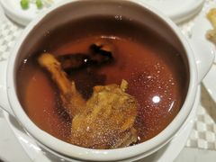 养颜鸽子汤-喜粤8号(四海唐人街店)