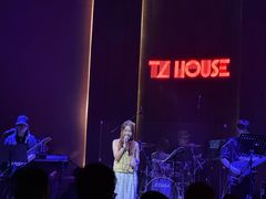 -TZ House音乐现场(来福士中心店)