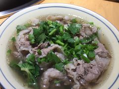 -大众跷脚牛肉馆·非遗传承单位(峨眉山店)