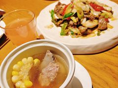 -隔壁老王·家常云南菜(花巷店)