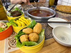 -顶上头·螺蛳火锅(五一新村店)