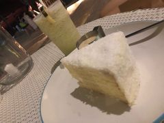 -Cha Cha's Beach Cafe
