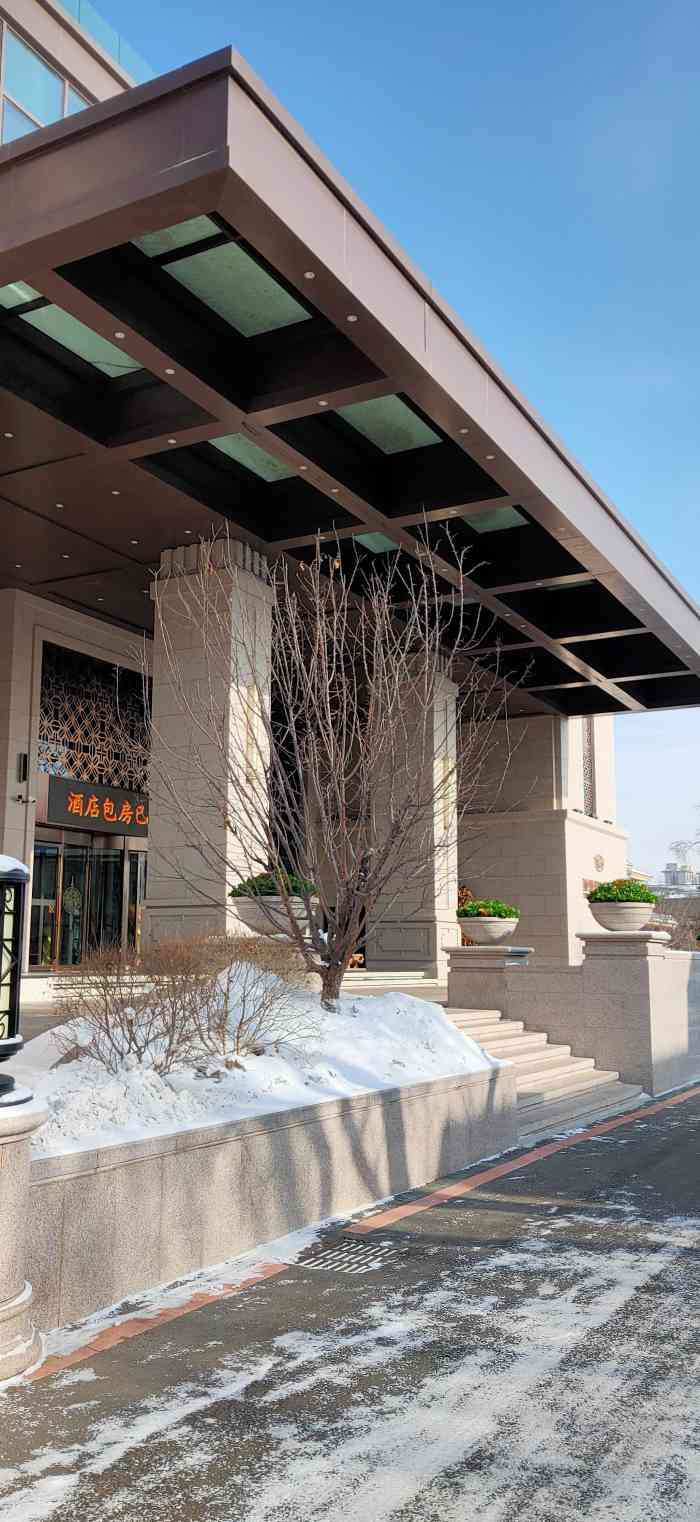 亚泰新城饭店餐饮中心-"必须好评呀 除了距离有点远 其他都超赞.