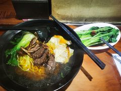 -香港久记牛腩云吞面(友好广场店)