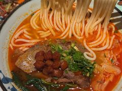 -鑫花溪牛肉米粉(凤凰街创始总店)