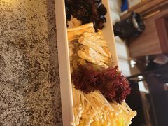 蔬菜拼盘-八次方巴乡石锅鱼·金海湖水库活鱼(谷丰东路店)