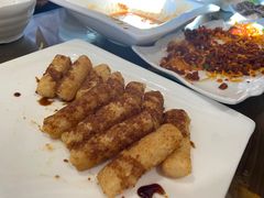 -88号小吃店·经典云南菜·地道纳西美食