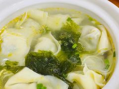 砂锅虾仁蟹粉馄饨-莱莱小笼·乔艾