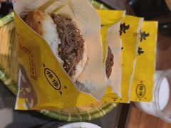 -穆得·老周家牛肉烧饼(普利街店)