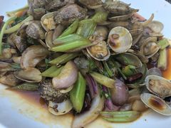 -鑫正兴东北烧烤(滨湖店)