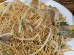 牛肉炒粉干-凡老头米线砂锅(古荡新村西粮站)