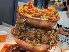 -锅立方•炭火蛙锅(六合万达广场店)