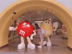 -m豆巧克力世界(上海世茂广场店)