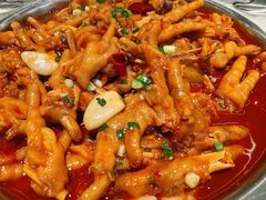 鸡爪煲-胖哥俩肉蟹煲(湖滨银泰in77店)
