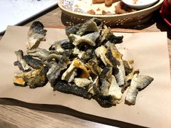 -必胜客(新中纬店)