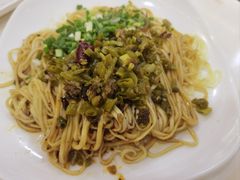 豇豆燃面-邓老汉燃面村(水井街店)