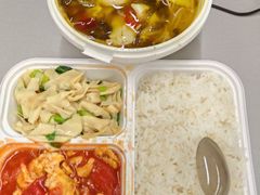 -上海游泳馆(地铁站)