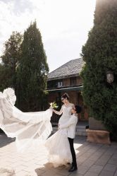 -秦皇岛我和你婚纱摄影工作室