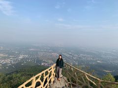 -鬼笑石后山停车场