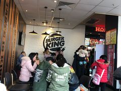 等位区-汉堡王(高坪王府井店)